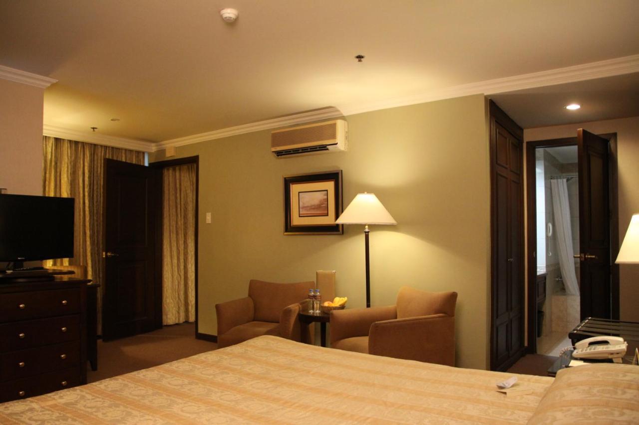 Herald Suites Solana Makati City Zewnętrze zdjęcie