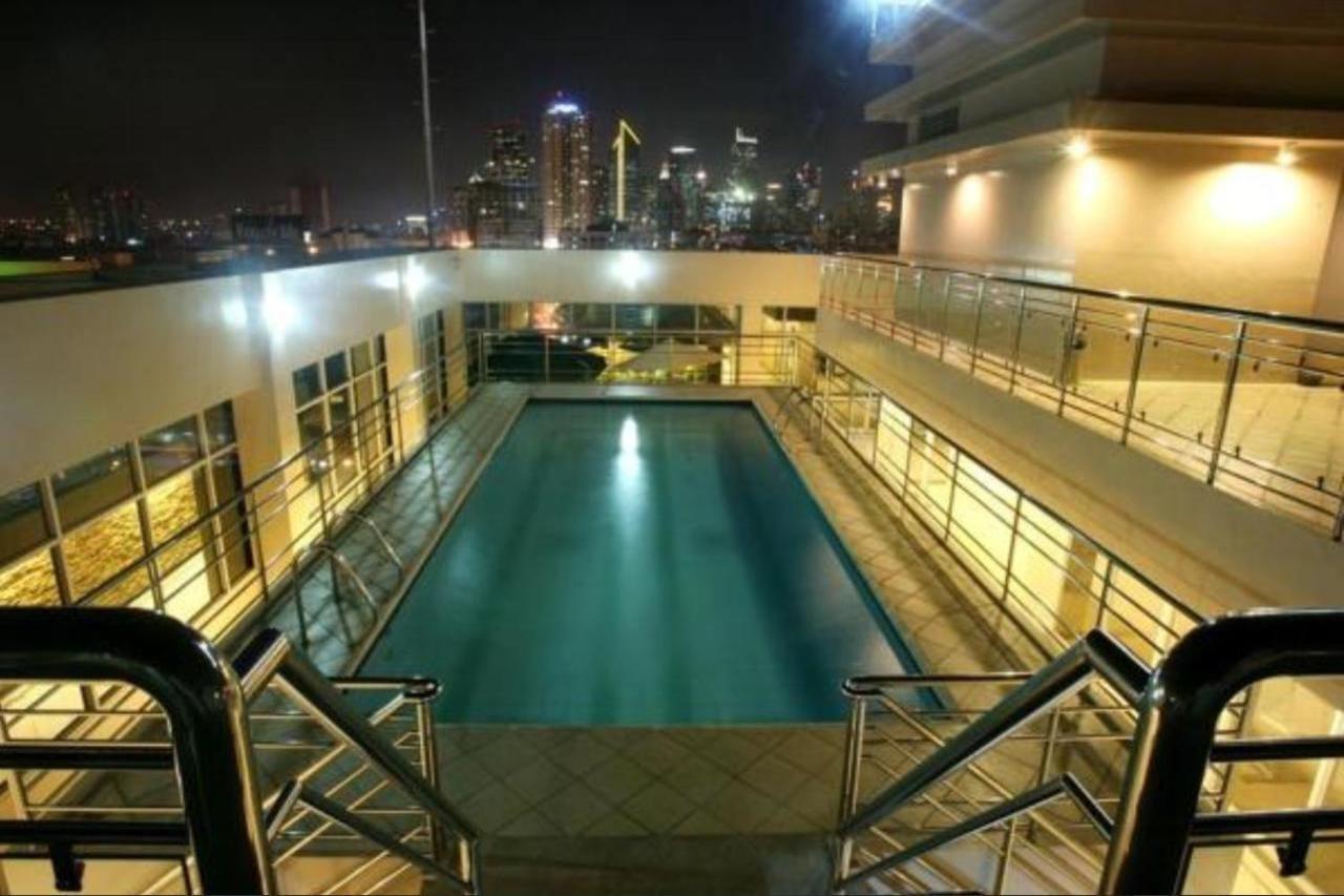 Herald Suites Solana Makati City Zewnętrze zdjęcie