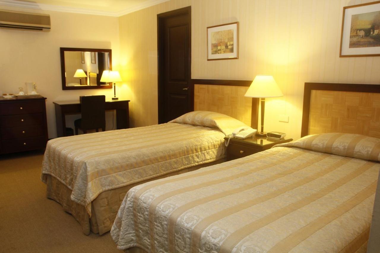 Herald Suites Solana Makati City Zewnętrze zdjęcie