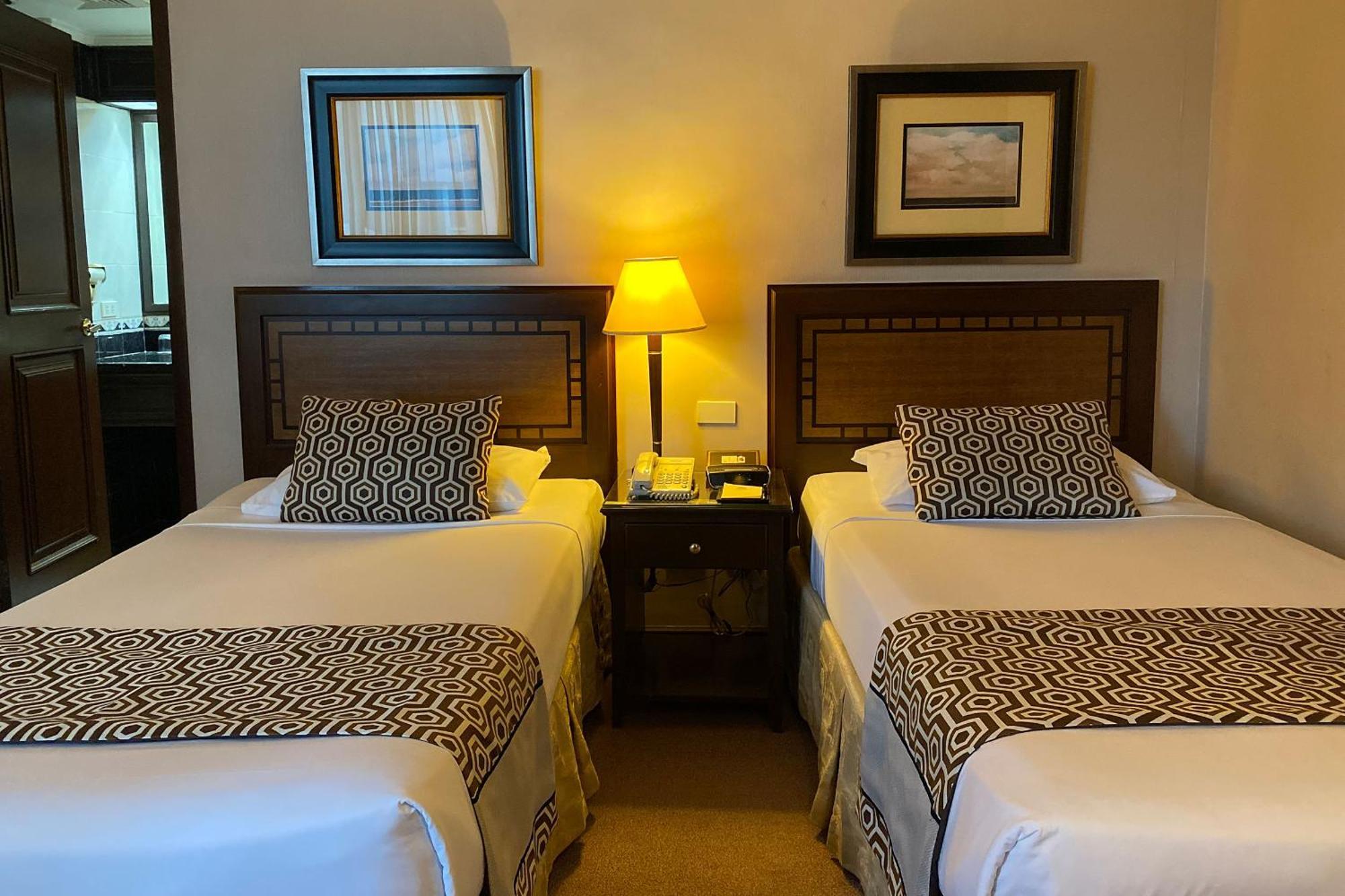 Herald Suites Solana Makati City Zewnętrze zdjęcie
