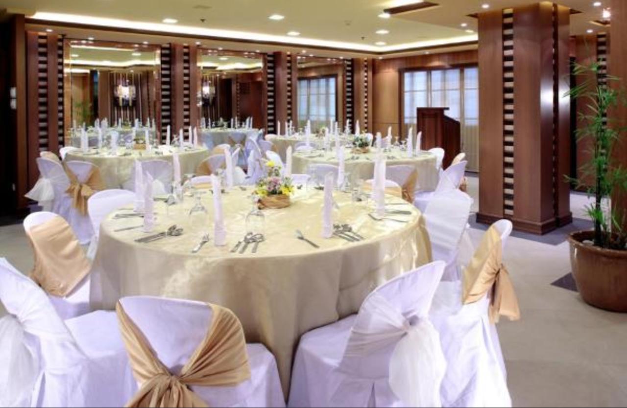Herald Suites Solana Makati City Zewnętrze zdjęcie