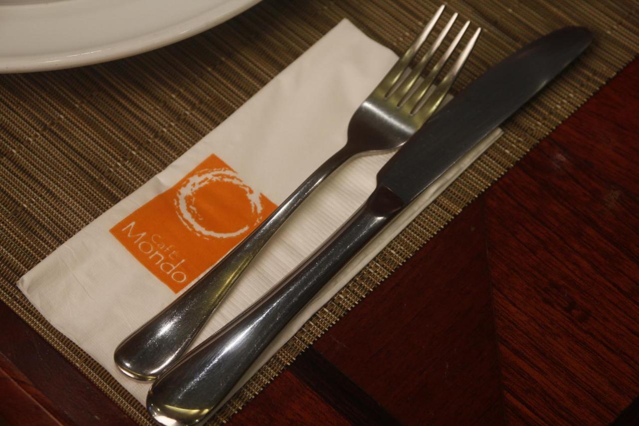 Herald Suites Solana Makati City Zewnętrze zdjęcie